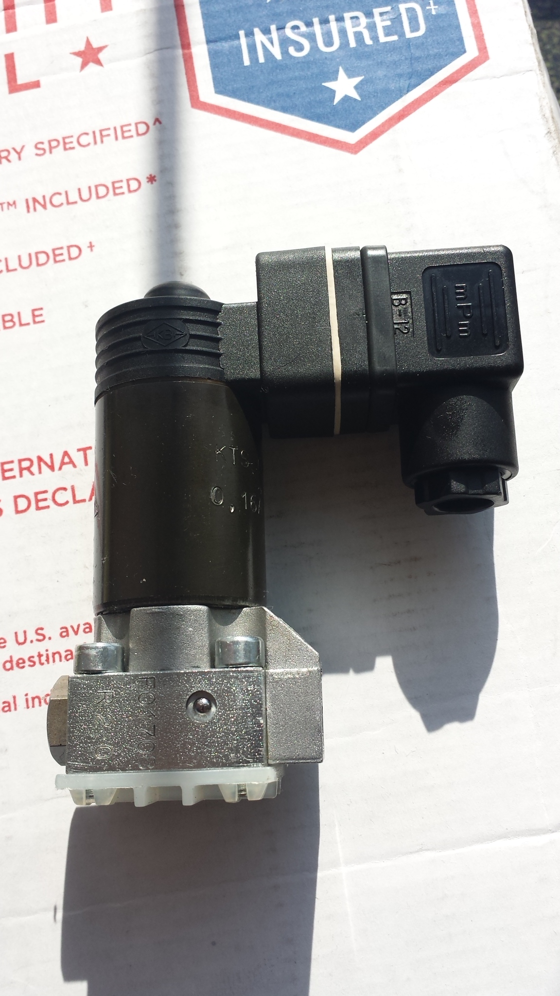 hydraulic valve