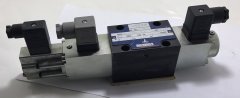 hydraulic valve